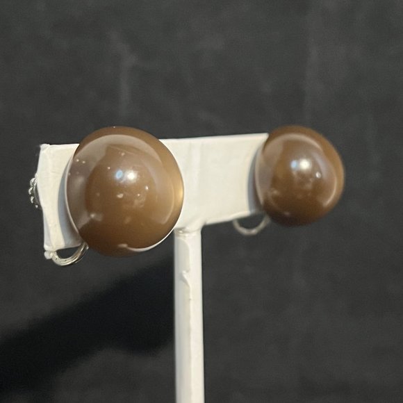 Richelieu Sterling Silver Lucite Moonglow Dome Button Screw Back Earrings (3508) - Picture 2 of 7